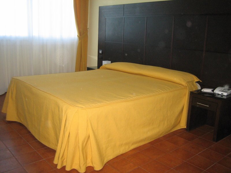 Capo Est 12 - Room Example