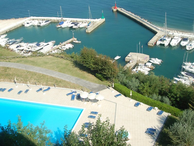 Capo Est 6 - Outdoor Pool