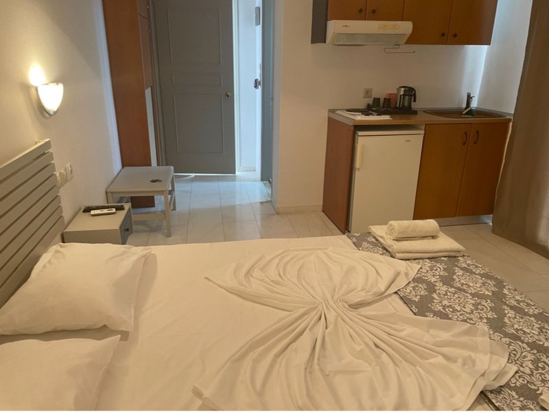 Hotel Kourkoumelata 33