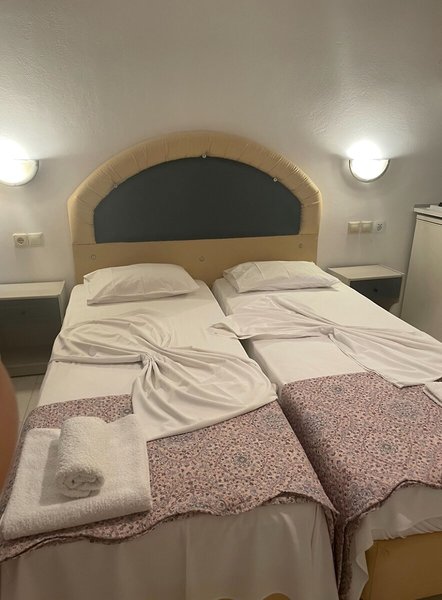 Hotel Kourkoumelata 43