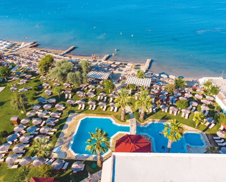 Robolla Beach Apart Hotel 1