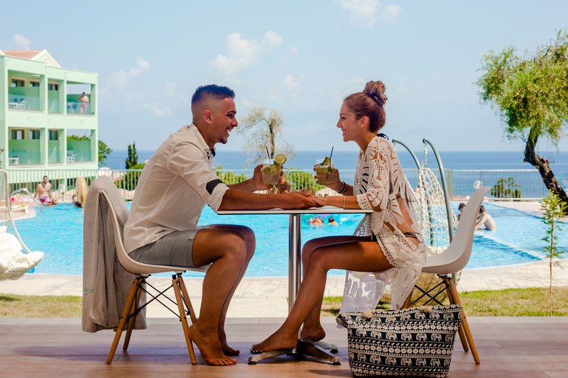 Robolla Beach Apart Hotel 14