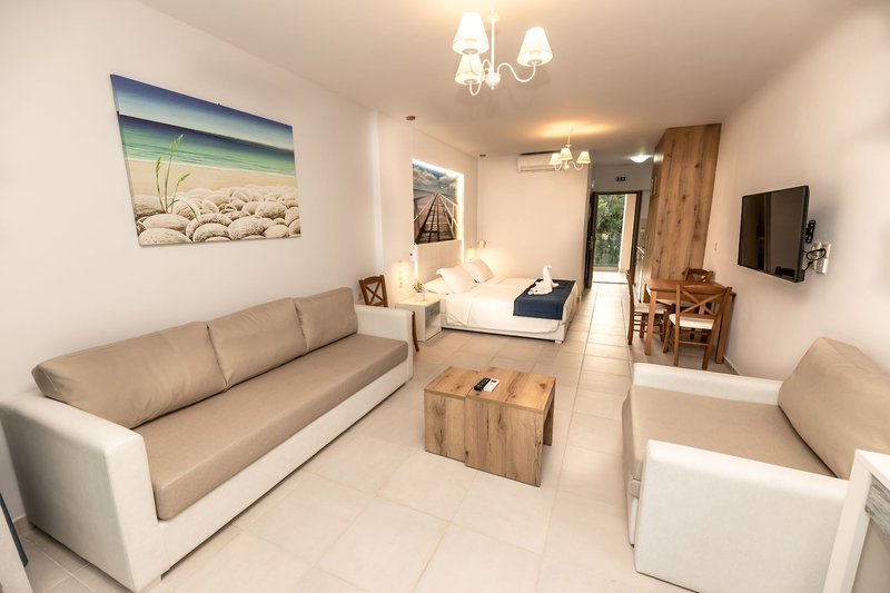 Robolla Beach Apart Hotel 32