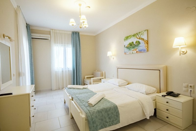 Robolla Beach Apart Hotel 37