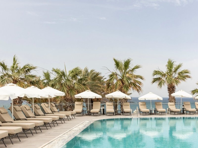 Louis Paphos Breeze 18