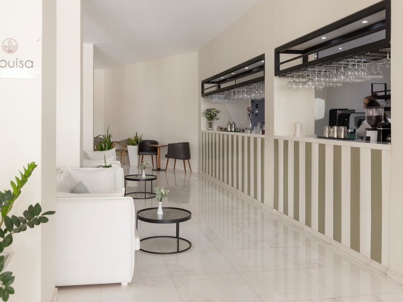 Louis Paphos Breeze 43