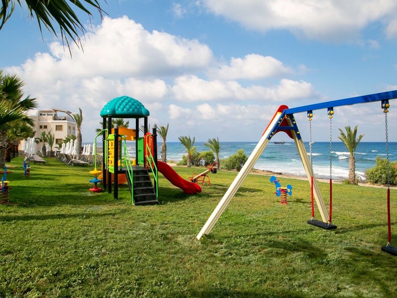 Louis Paphos Breeze 49