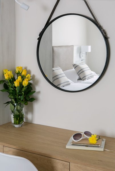 Louis Paphos Breeze 5