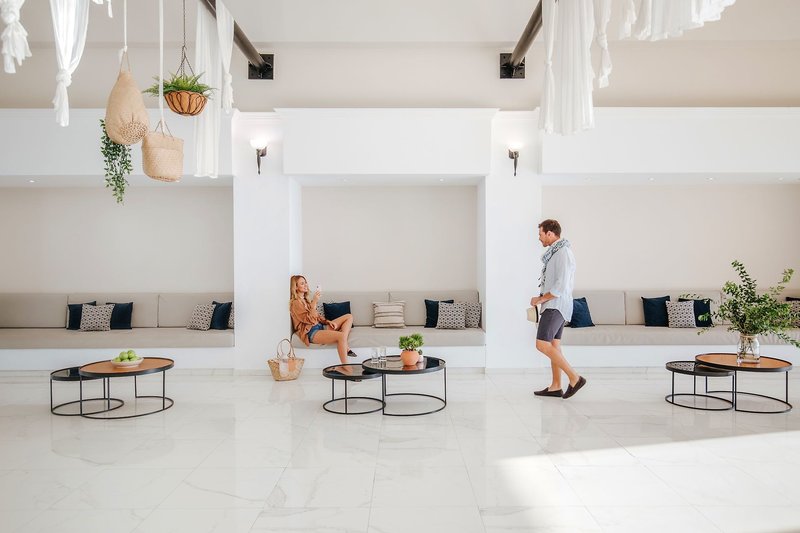 Louis Paphos Breeze 20