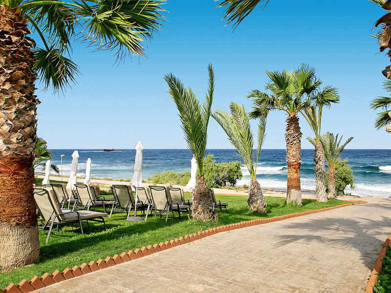 Louis Paphos Breeze 3