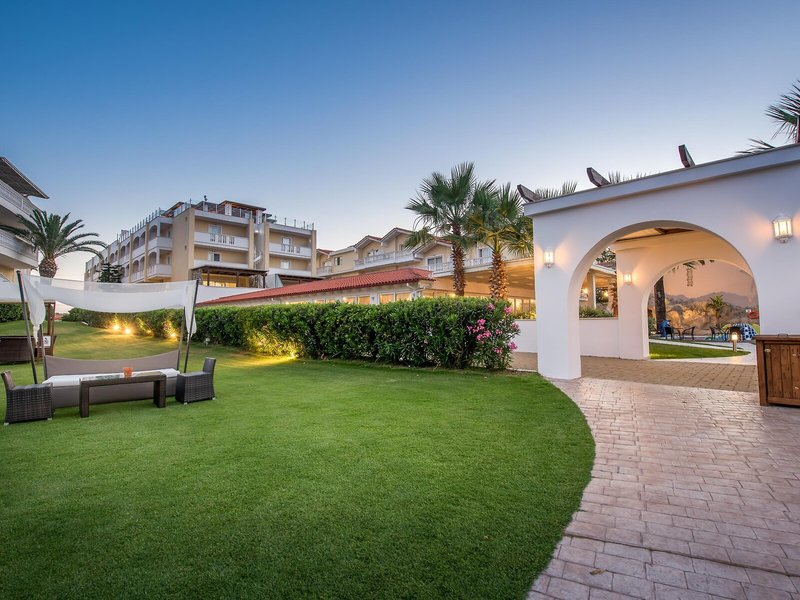 Galaxy Beach Resort 1