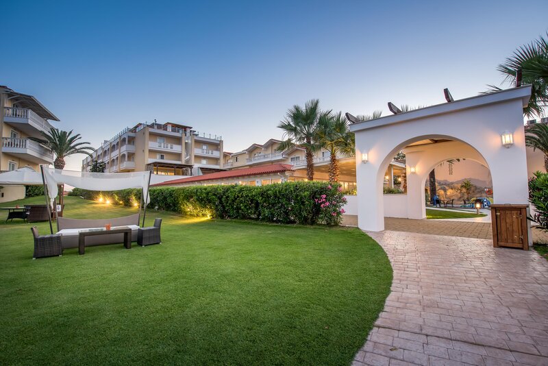 Galaxy Beach Resort 4