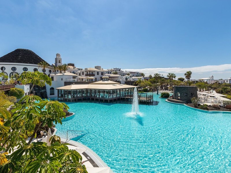 Hotel LIVVO Volcan Lanzarote 1