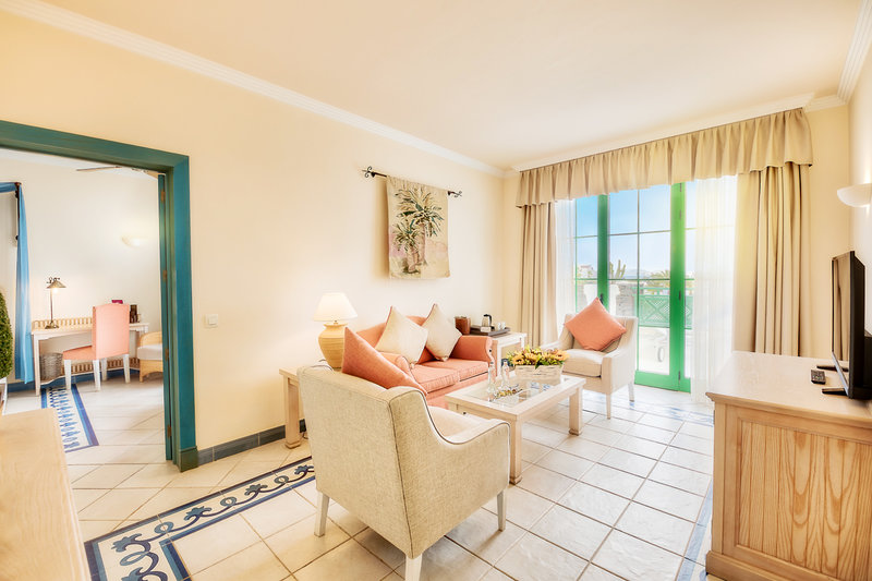 Hotel LIVVO Volcan Lanzarote 11