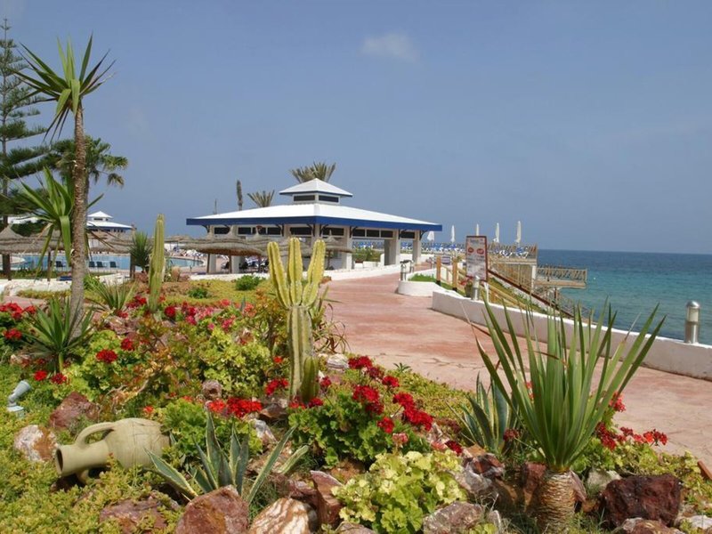 Regency Hotel & Spa 10