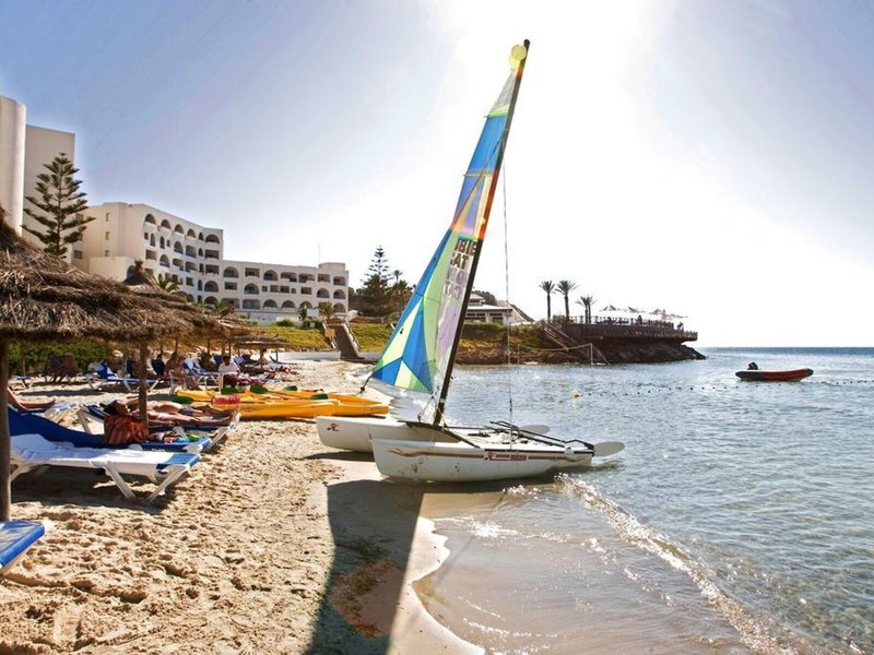Regency Hotel & Spa 17