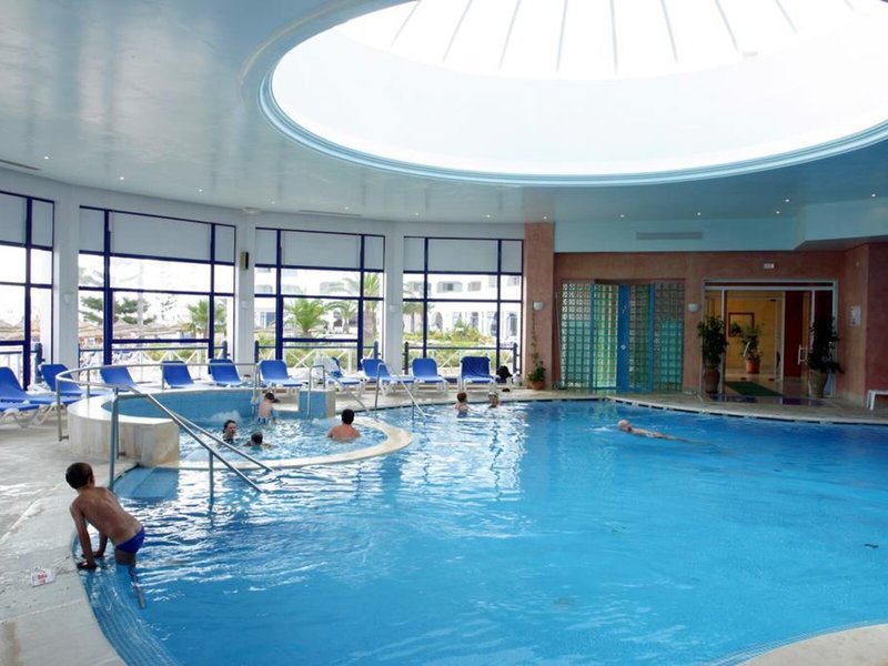 Regency Hotel & Spa 19