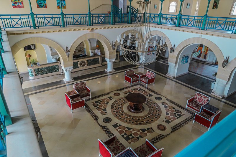 Regency Hotel & Spa 18