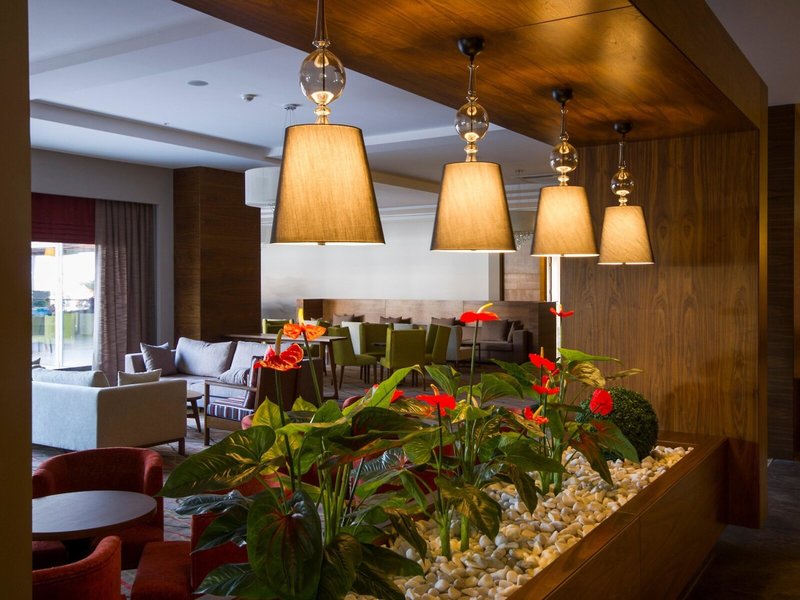 Terrace Elite Resort 41