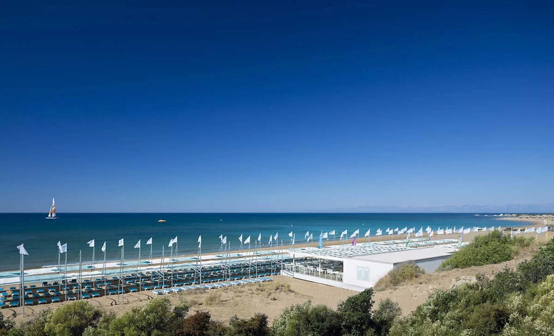 Terrace Elite Resort 14