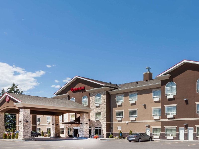 Ramada by Wyndham Creston 2