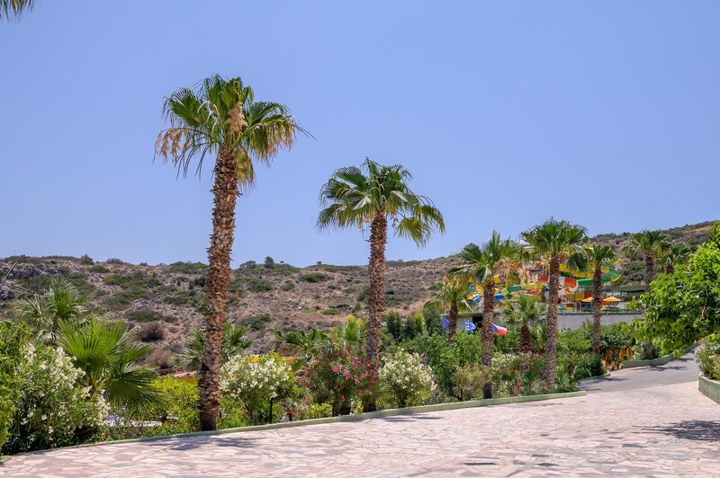 Aqua Sun Village 25