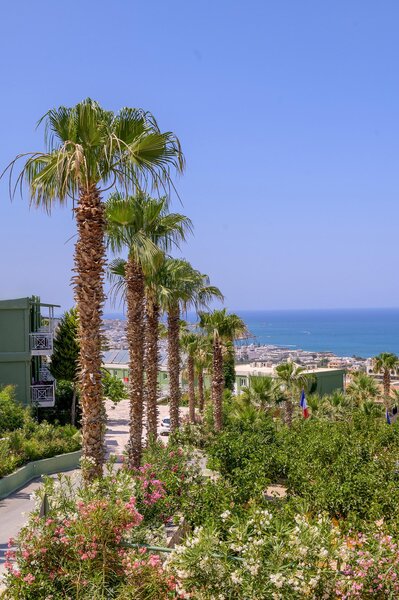 Aqua Sun Village 99