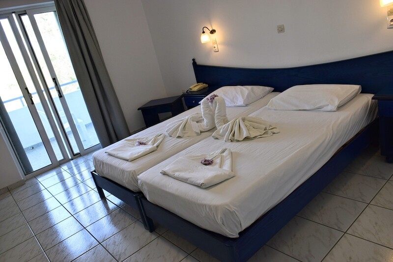 Zefiros Beach Hotel 12