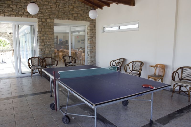 Zefiros Beach Hotel 16