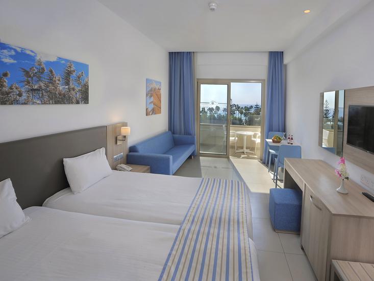 Nissiana Hotel & Bungalows 5