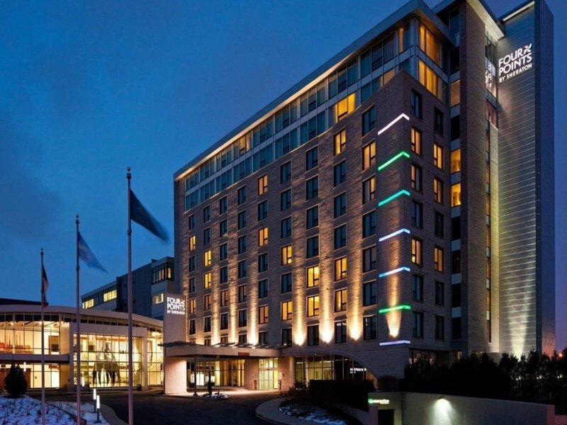 Four Points by Sheraton Levis Convention Centre 1