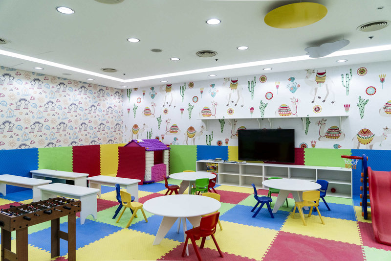 Mercure Dubai Barsha Heights 8