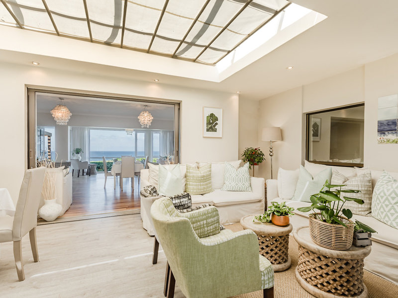 The Robberg Beach Lodge 12