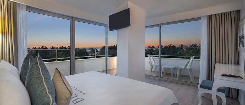 Berry Blue Hotels 30