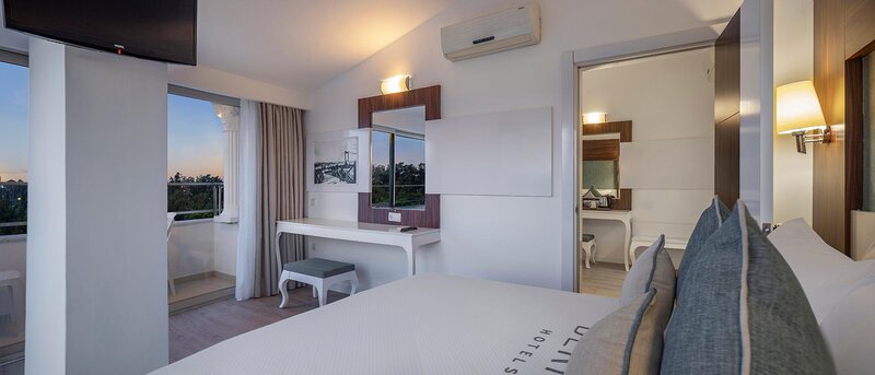 Berry Blue Hotels 31