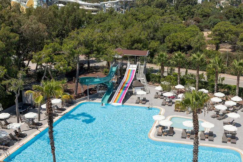 Berry Blue Hotels 57