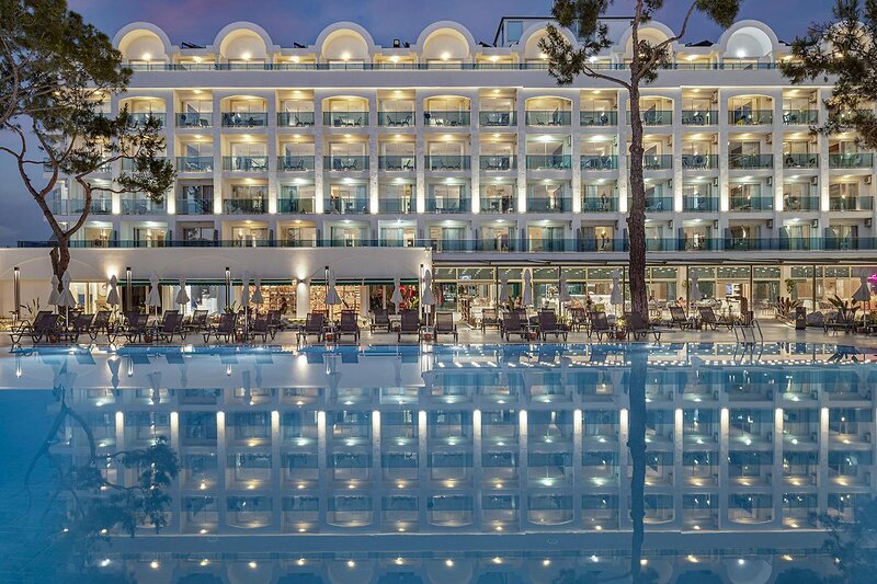 Berry Blue Hotels 63