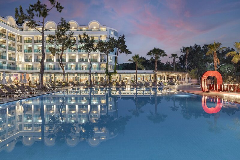 Berry Blue Hotels 64