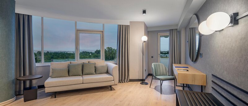 Berry Blue Hotels 94