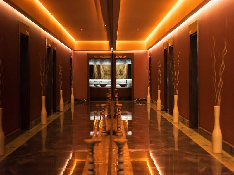 White City Resort 41 - Health & Beauty