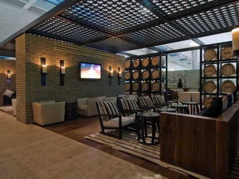 Dubai International 12 - Restaurant