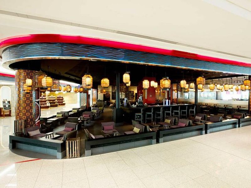 Dubai International 18 - Restaurant