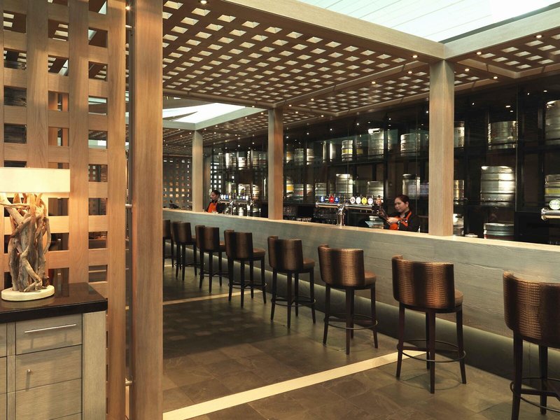 Dubai International 23 - Restaurant