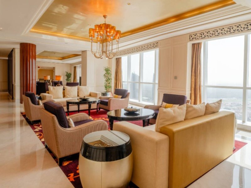 Dusit Thani Abu Dhabi 8