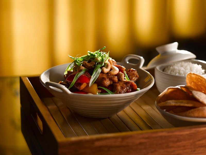 Dusit Thani Abu Dhabi 9