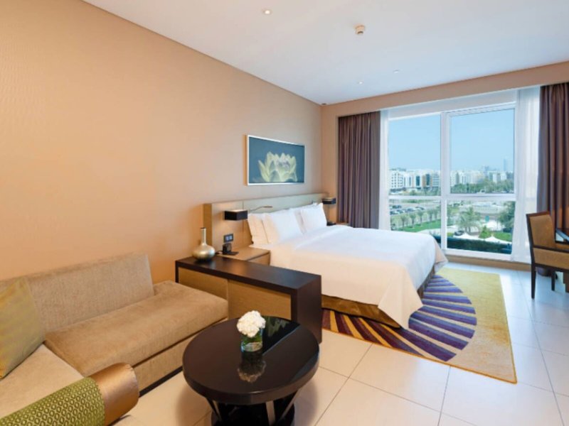 Dusit Thani Abu Dhabi 37