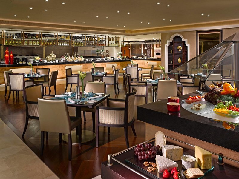 Dusit Thani Abu Dhabi 16