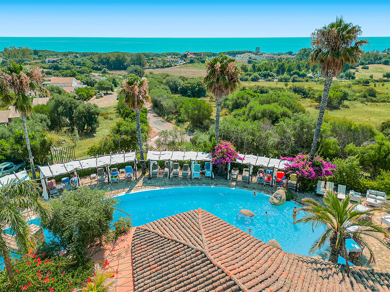 Galanias Hotel & Retreat 1