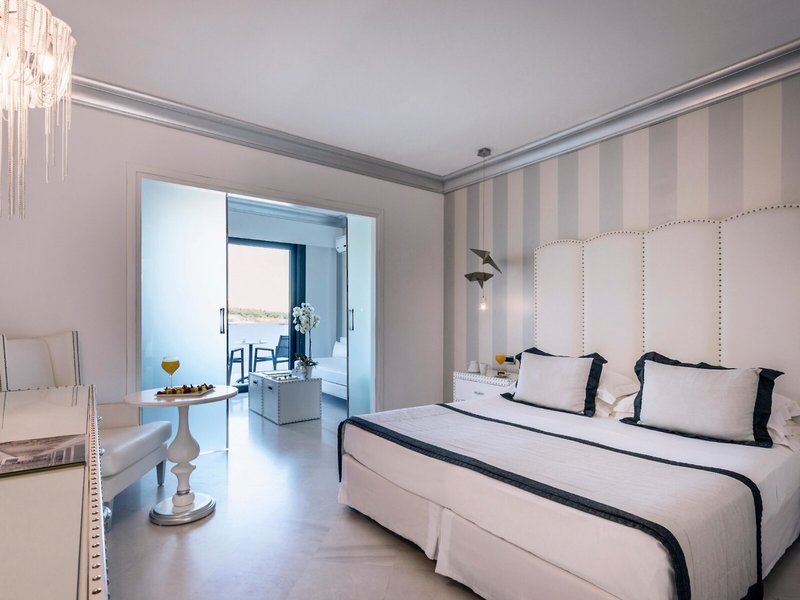 Mitsis Alila Resort & Spa 44 - Room Example