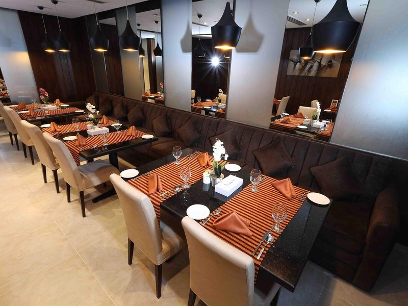 City Tower 12 - Restaurant